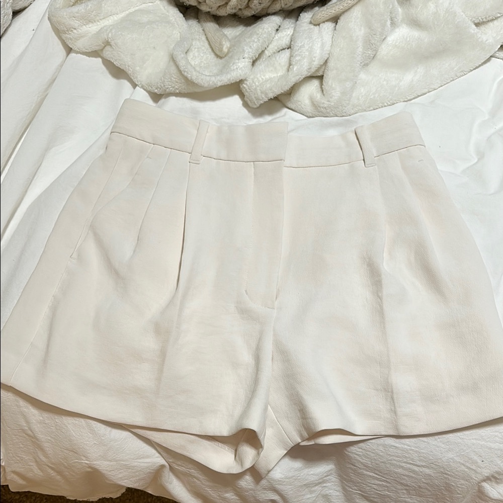 Wilfred Effortless Short